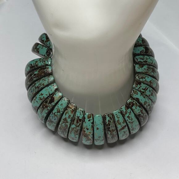 stretch turquoise blue colored stretch costume fashion bracelet resin jewelry - Picture 7 of 11